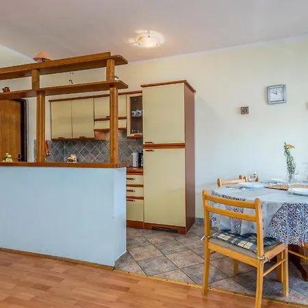 Apartment Beautiful In With Wifi Pinezići