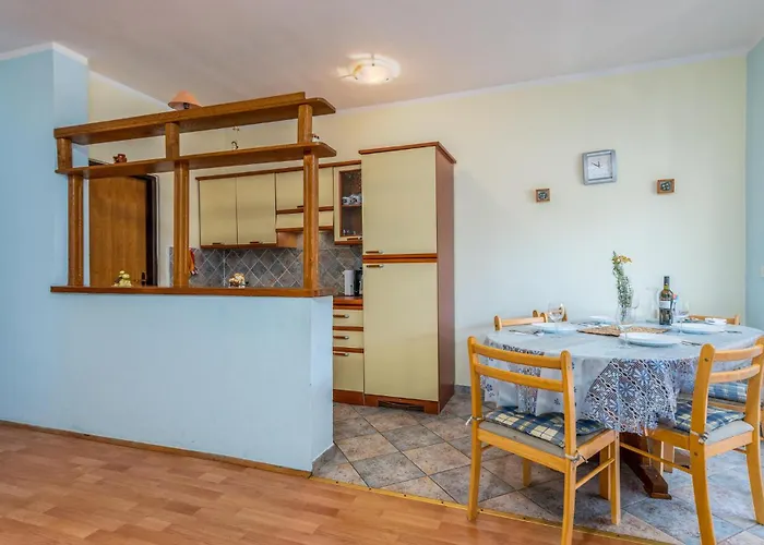 Apartmán Beautiful In Pinezići